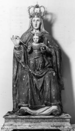 attuale statua posta nella chiesa delle Madonna del Piano